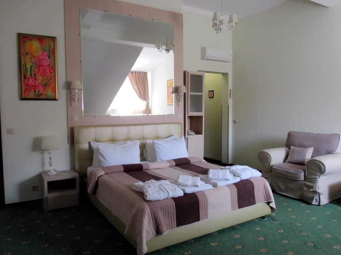 Hotel And Restaurant Complex Lubokray Pereiaslav-Khmelnytskyi ภายนอก รูปภาพ